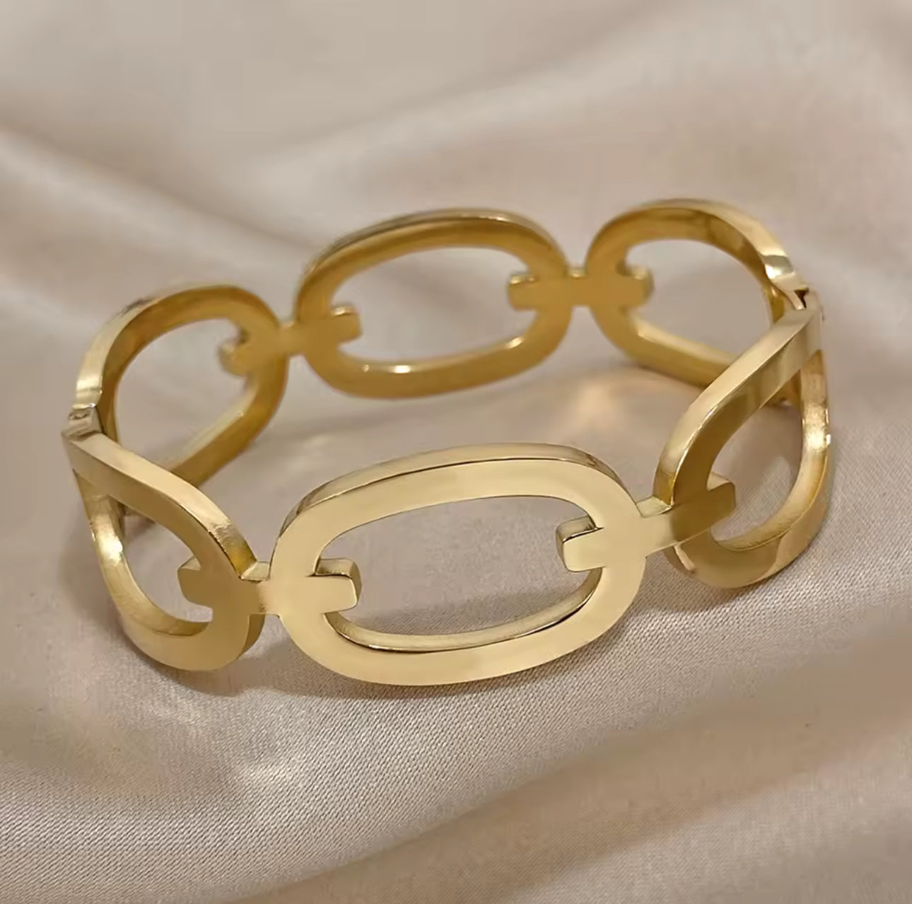 Luxe Link Bangle Bracelet, 18cm