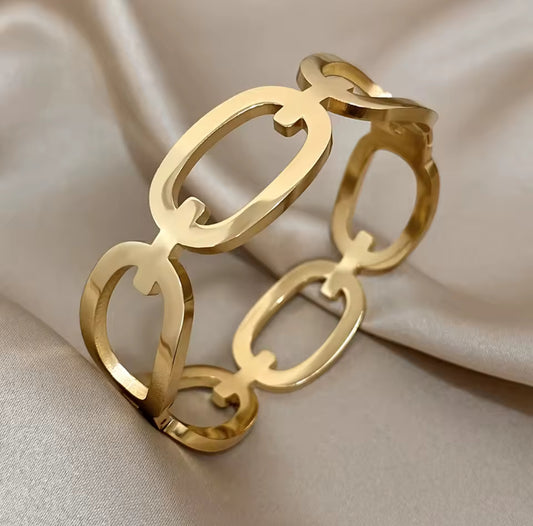 Luxe Link Bangle Bracelet, 18cm