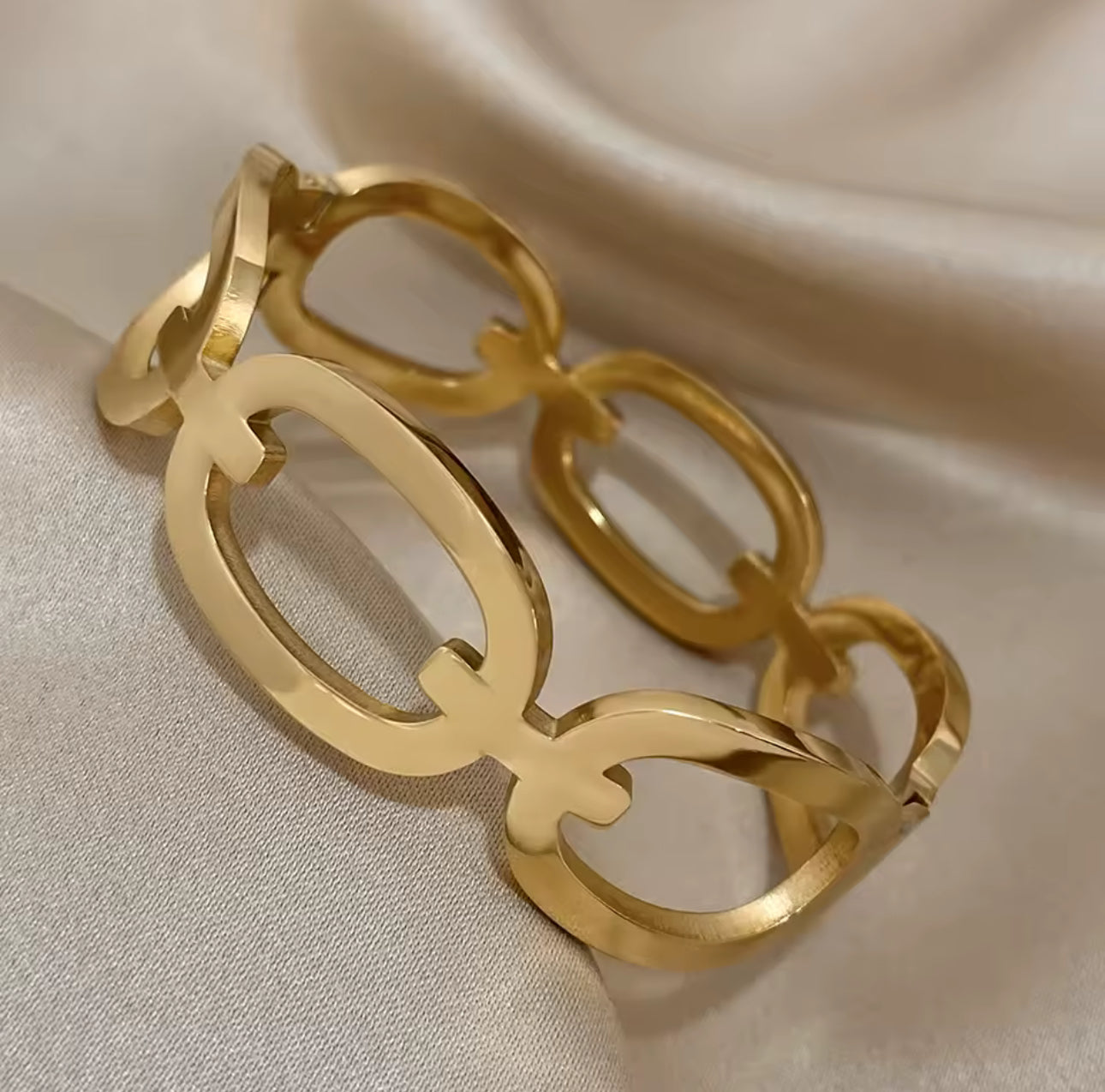 Luxe Link Bangle Bracelet, 18cm