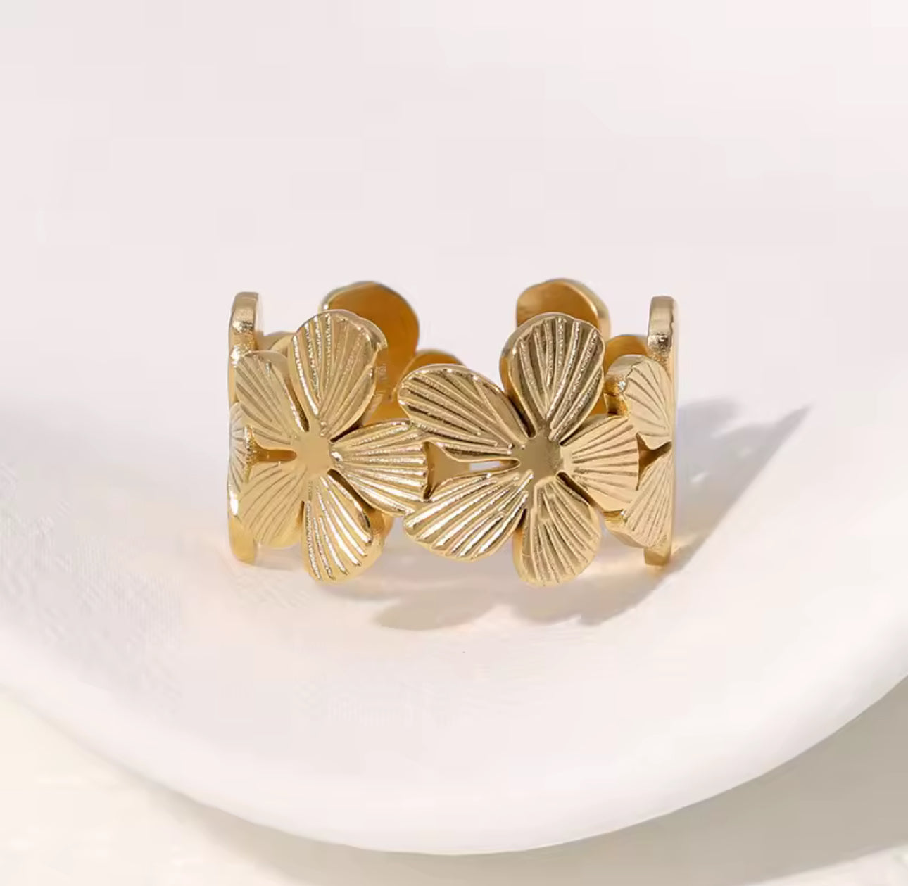 Stainless Steel Flower Design Adjustable Ring