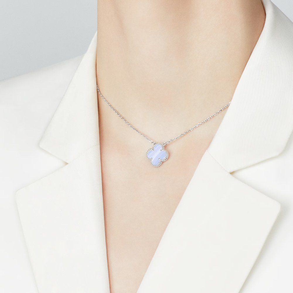 Single Clover Leaf Necklace