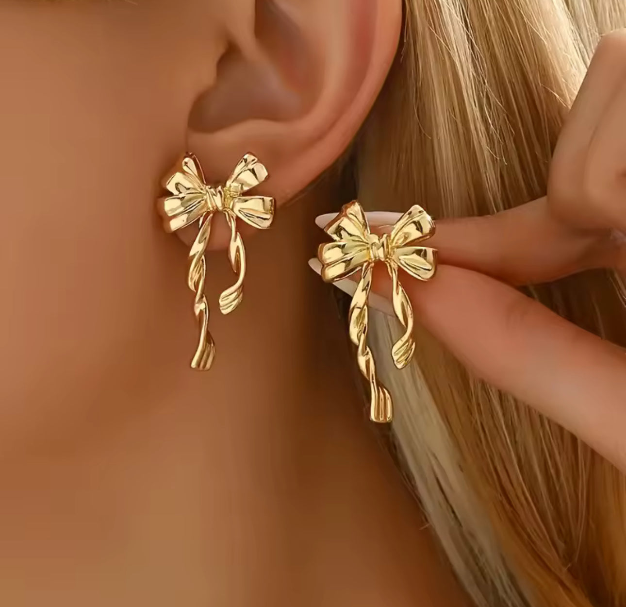 Bow Earrings