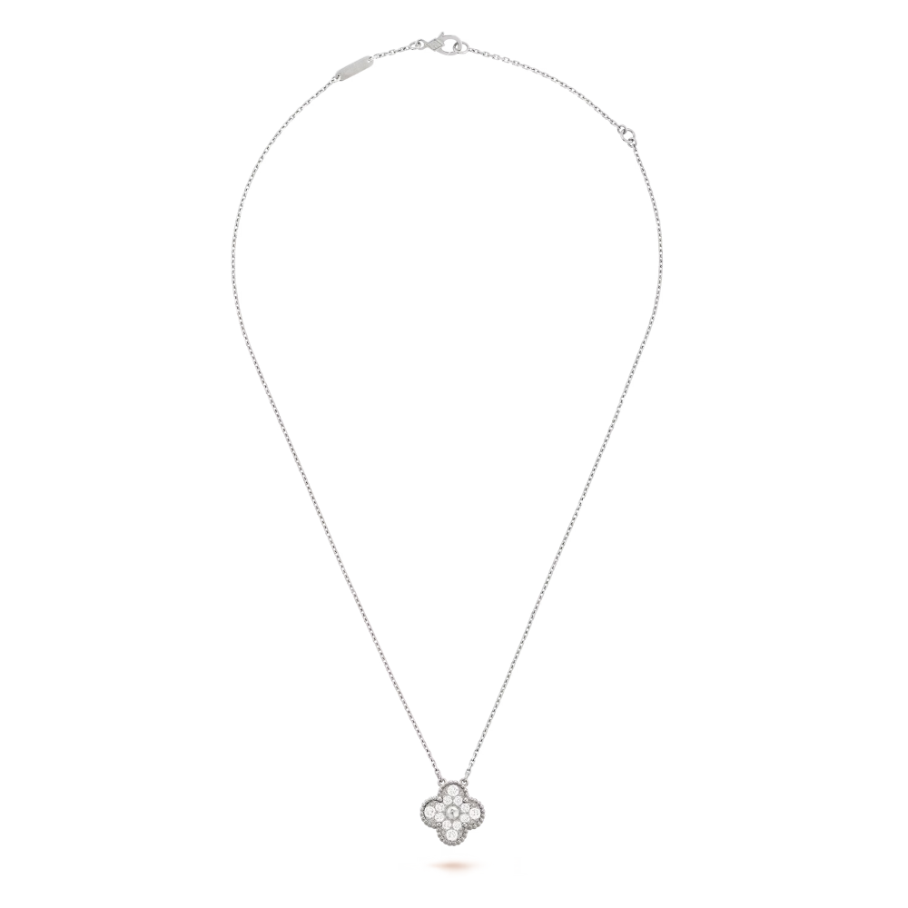 Single Clover Leaf Necklace