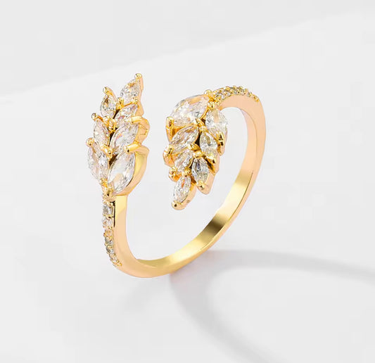 Zircon Feature Ring, Adjustable