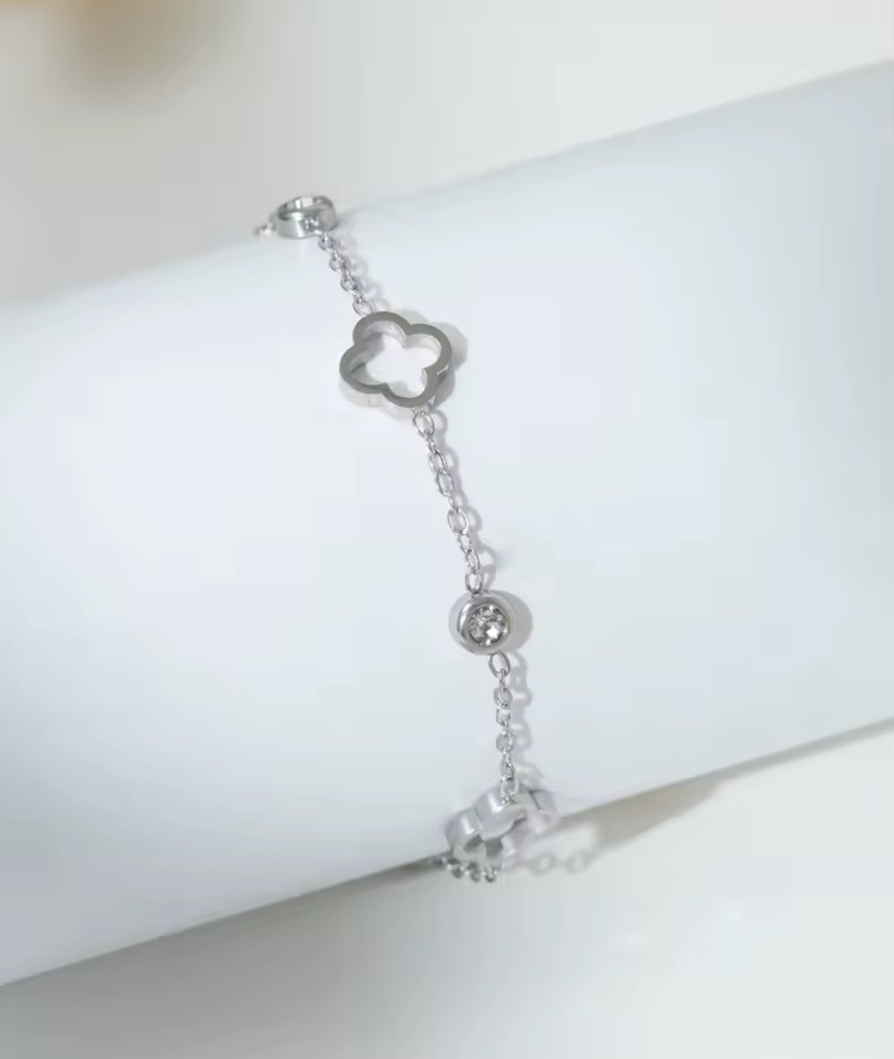 Clover Leaf Bracelet