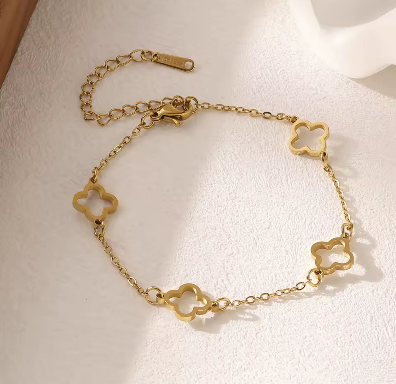 Clover Leaf Bracelet